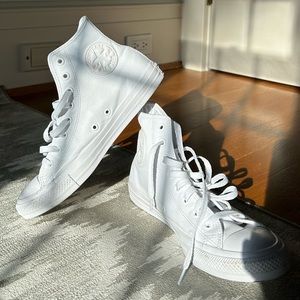 High Top Leather White Converse (8.5 W)